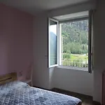 Altavalle Home, Bilocale Lime E Monolocale Pink Lägenhet