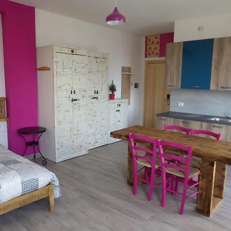 Altavalle Home, Bilocale Lime E Monolocale Pink Appartement Chiesa in Valmalenco